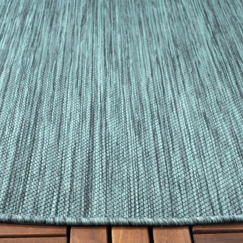 Beach House Performance Solid Color Indoor/Outdoor Area Rug, Round 8'