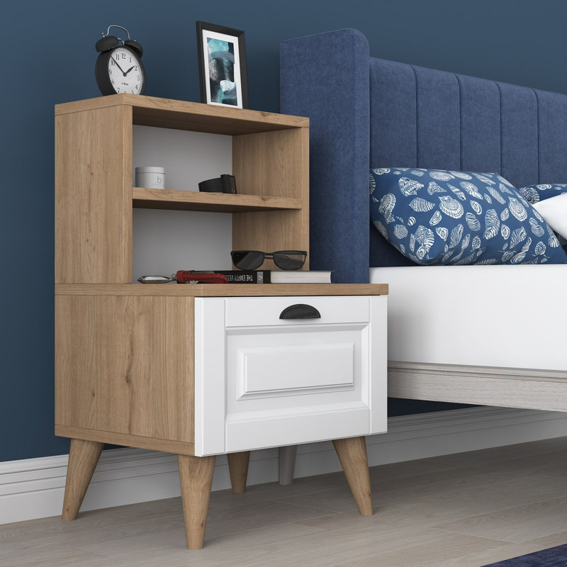 Table de chevet scandinave à 1 tiroir, noyer et blanc, 17,7 po x 29,3 po x 15,7 po | 100% panneau de particules enduit de mélamine, épaisseur: 0,7 pouce | Conception élégante et fonctionnelle pour les chambres à coucher modernes et les espaces de vie