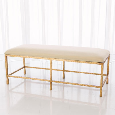 Banc quadruple avec coussin en mousseline