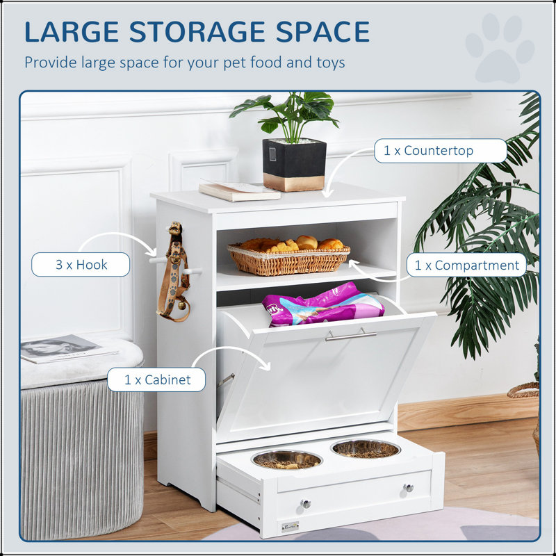 Armoire de rangement blanche avec bols surélevés