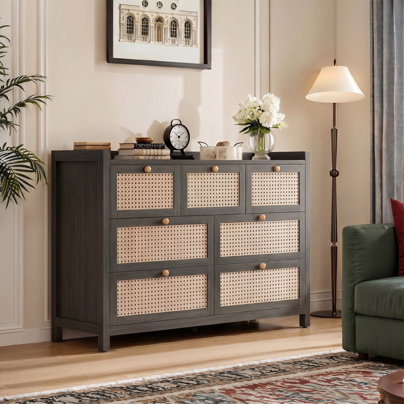47" 7-Drawer Dresser, Gray