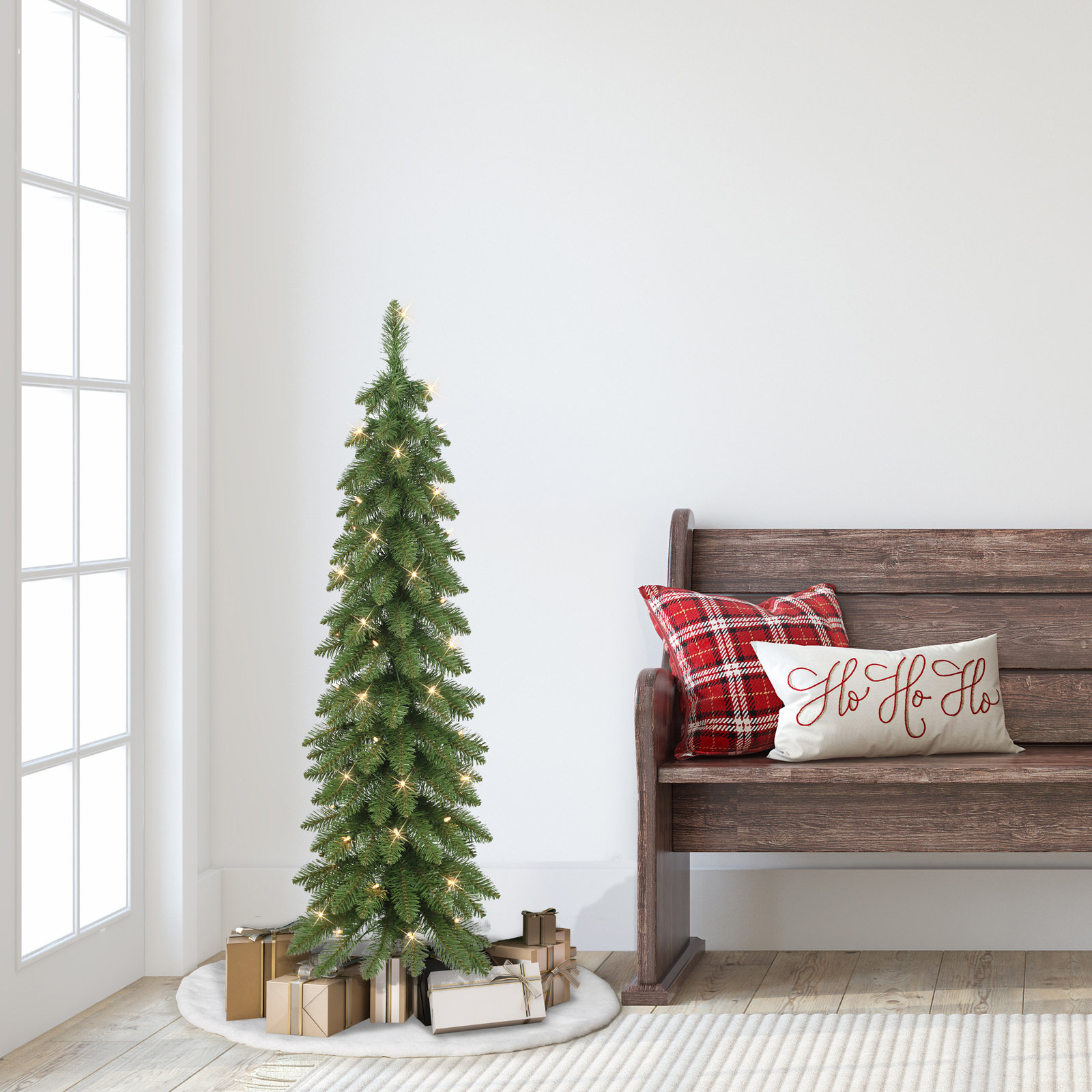 Glendower Lighted Artificial Pine Christmas Tree, 4'