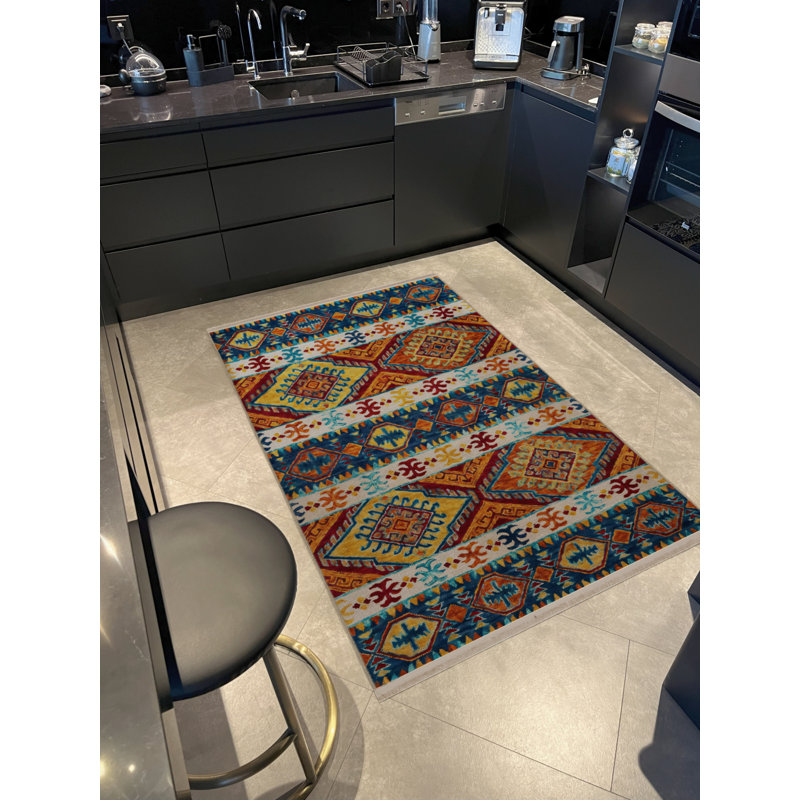 Moroccan Indoor / Outdoor Rug, Runner 3'4" x 9'11"