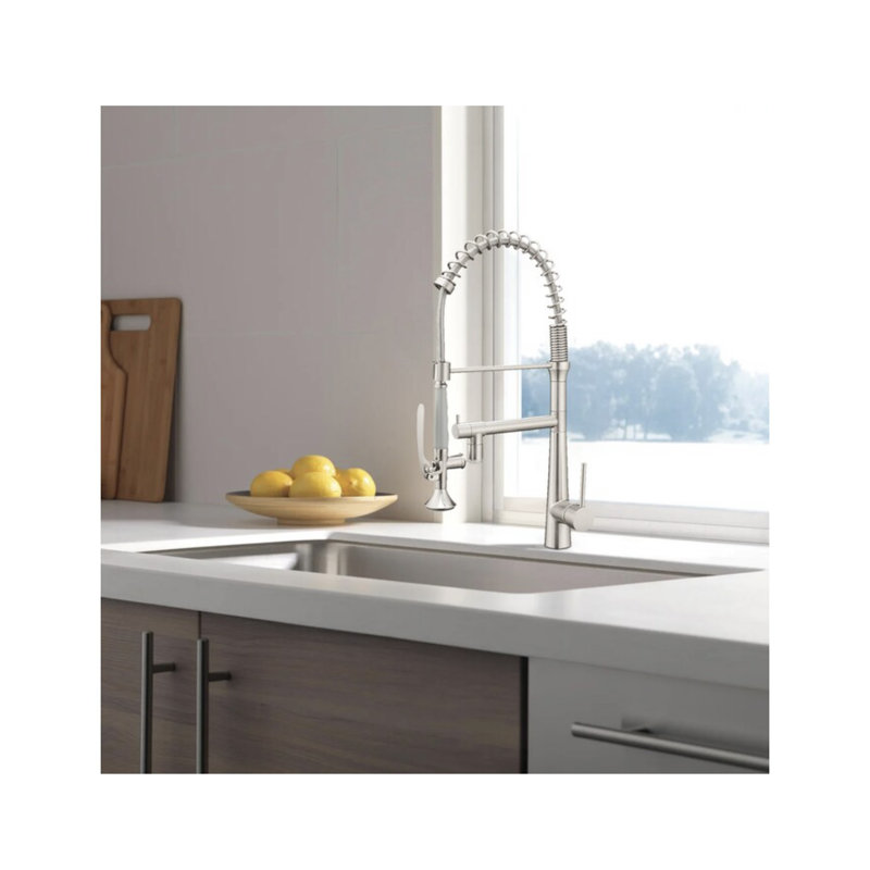 Robinet de cuisine pivotant à poignée simple A | M Aquae Amir, Chrome