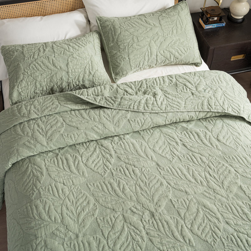 3 Piece Stonewashed Cotton Leaf Bedspread Reversible Quilt Set, King Quilt, Green