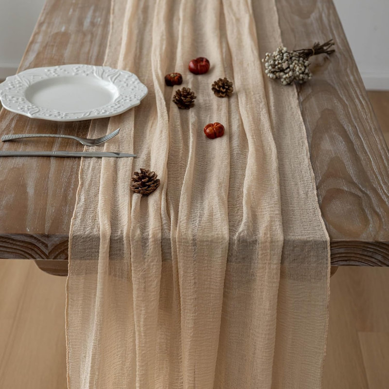 Chemin de table 120 po Deep Beige Idéal pour une fête de fiançailles, une fête de mariage, une fête de fiançailles, une fête de mariage ou un charme bohème rustique à la maison.