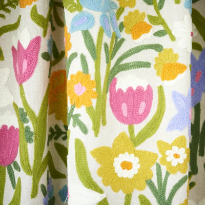 Crewel Garden Fabric
