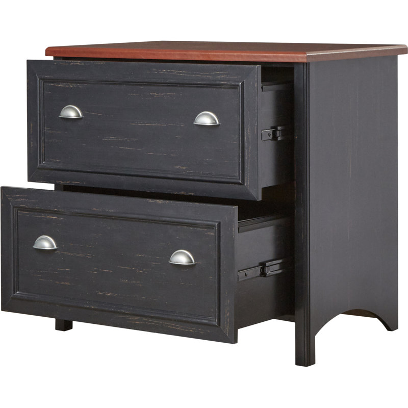 Waelder Accent Chest, Hansen Cherry/Antique Black