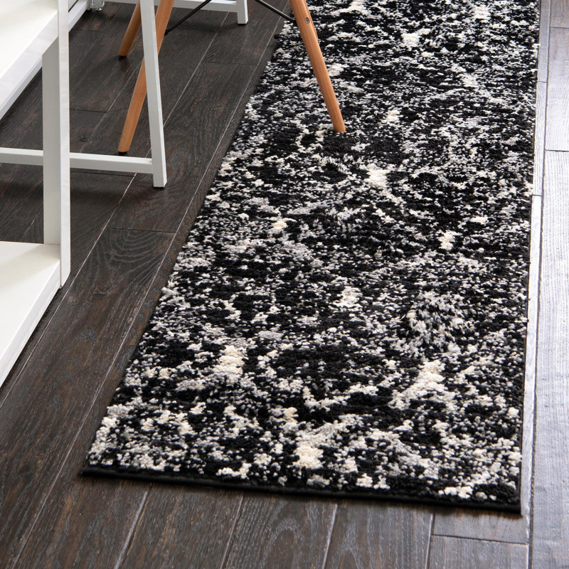 Tapis noir à motif géométrique Tucson, Tapis de couloir 2 pi x 6 pi