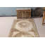 Tapis de couloir turc rétro dans des tons neutres avec motif géométrique pour décor bohémien
