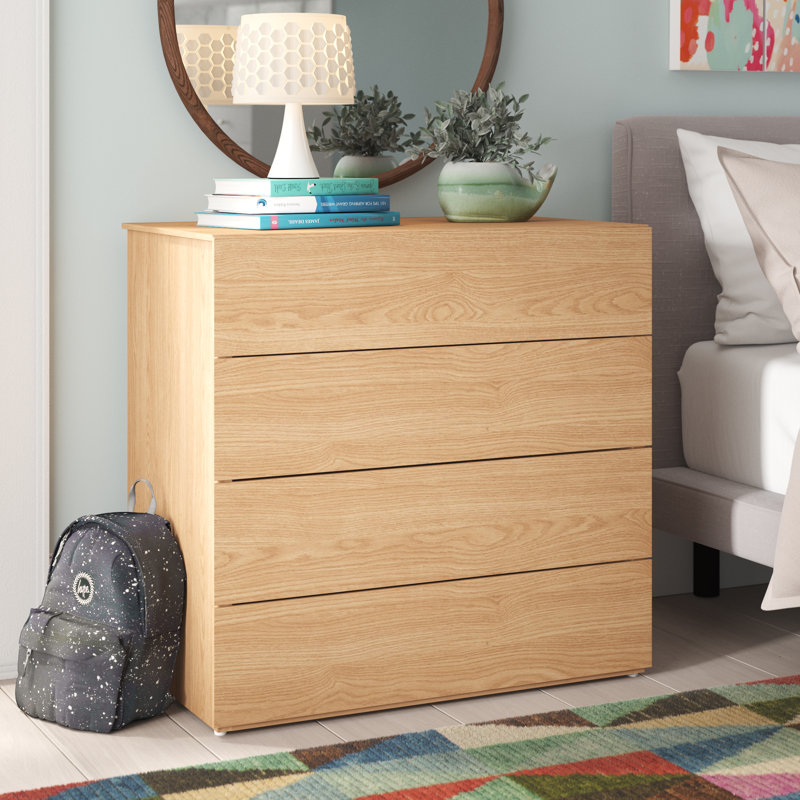 Fernon 31.75'' W 4 - Drawer Dresser, Natural Maple
