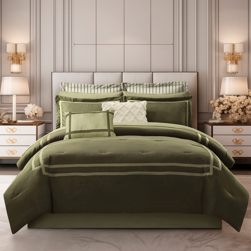 Wonderful Hotel Flannel Comforter Bedding Set, Queen Comforter + 7 Additional Pieces, Army Green