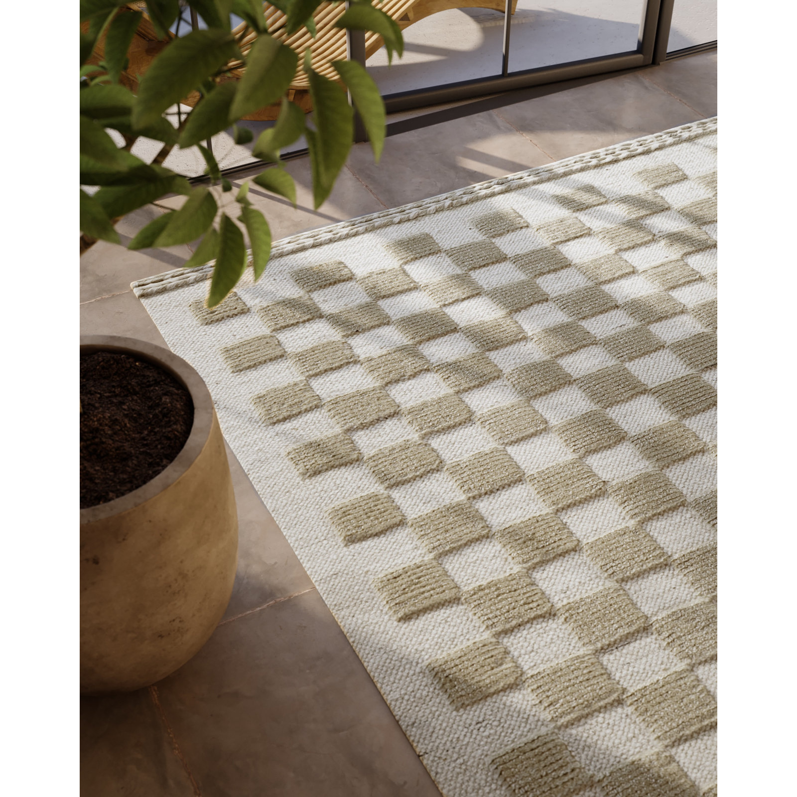 Azle Beige Tan Hand-Woven Checkered Wool Rug, Runner 2'6" x 8'
