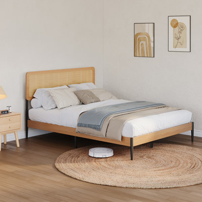 Structure de lit plateforme en rotin, tête de lit tissée Boho, support de lattes en bois robuste, aucun sommier tapissier requis, rangement sous le lit, grand