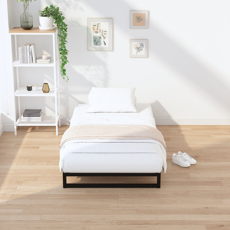 Metal Platform Bed Frame, King, 7"