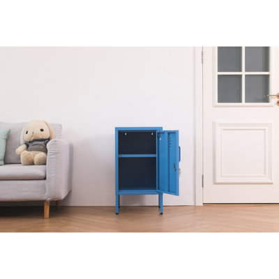Une armoire de rangement en métal multifonctionnelle d'une hauteur de 27,17 pouces