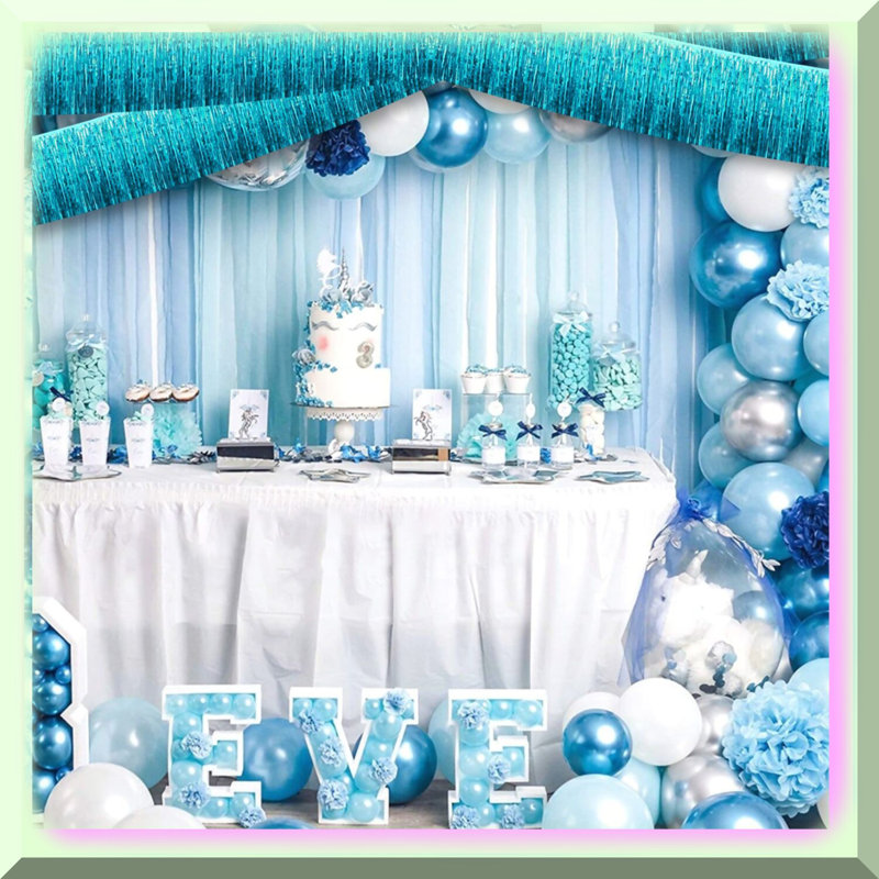Golden Glam Party Time Banner 16pcs