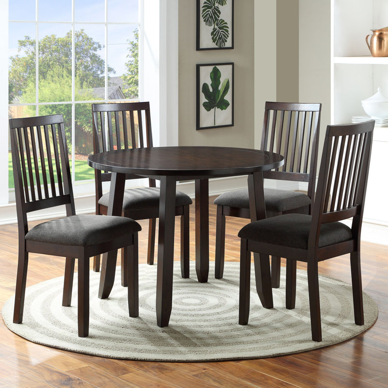 Ensemble de salle à manger en bois massif Ktle, 5 pièces: table, 4 chaises, Brown