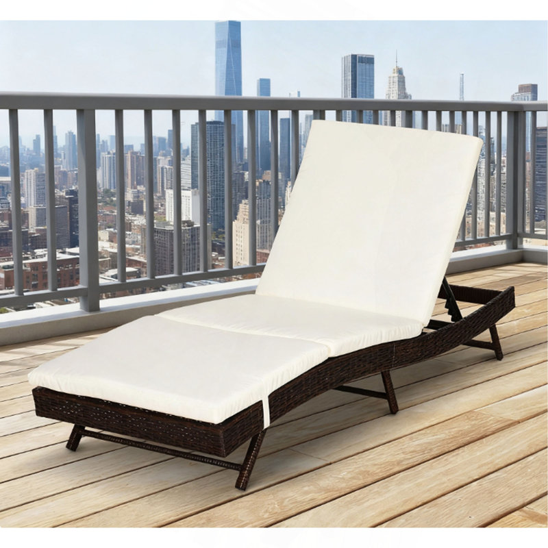 Chaise longue de patio, chaise de piscine