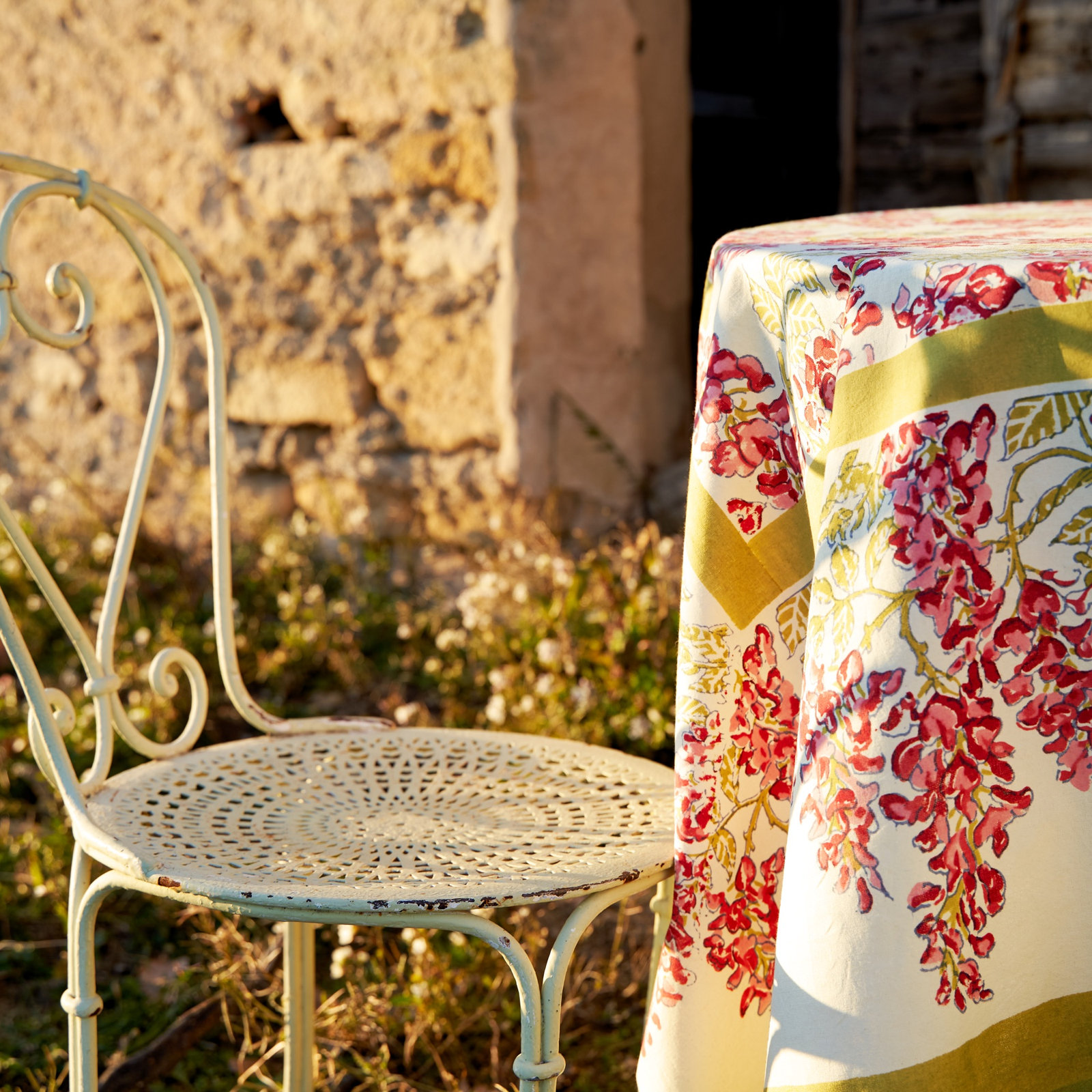 Kappa Floral Tablecloth, Pink/Green, 71" x 71"