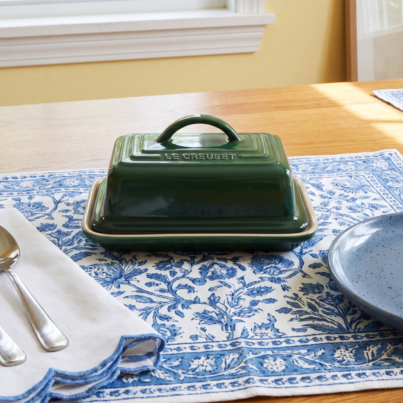 Stoneware Butter Dish, Artichaut