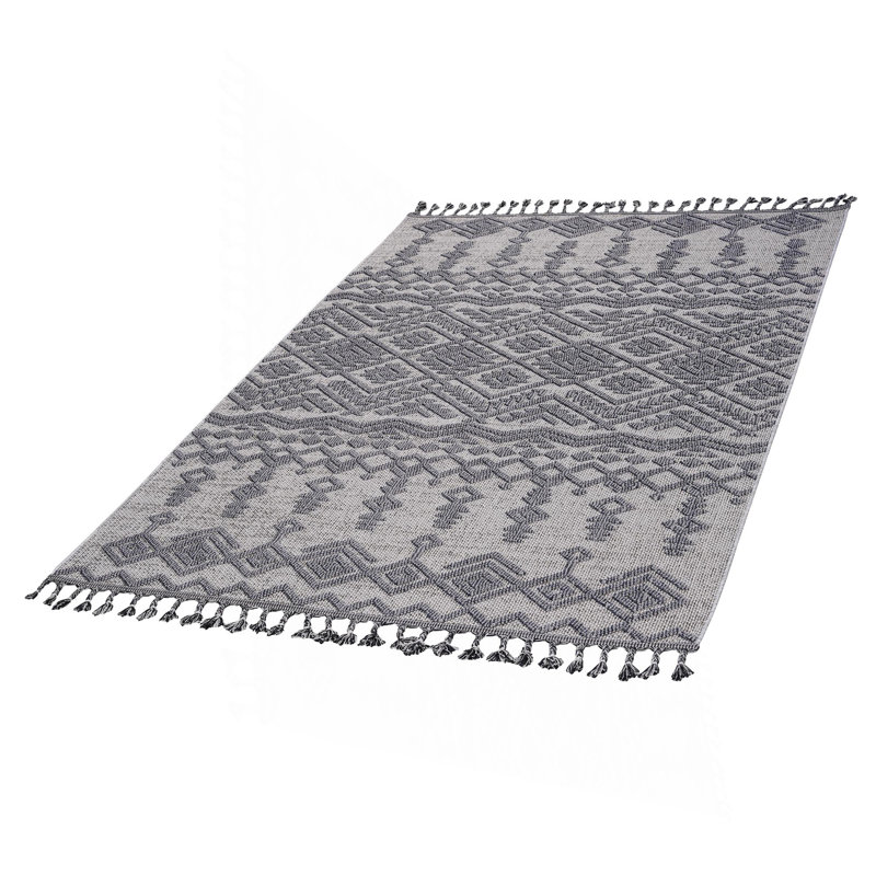 Collection White/Gray /Traditional Indoor/Outdoor Area Rug, Rectangle 4' x 6'2"