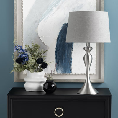 Ensemble de 2 lampes de table en acier argenté avec abat-jour en lin gris