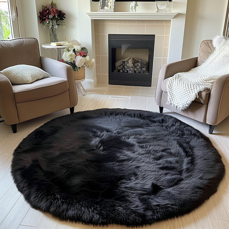 Faux Sheepskin Indoor Rug, Round 5'