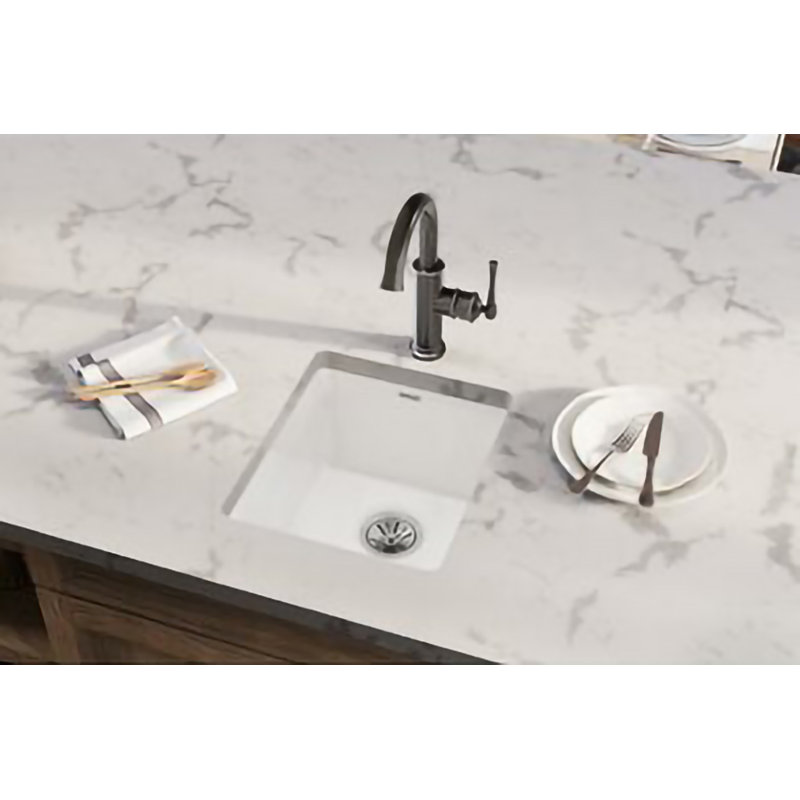 Évier de cuisine encastrable L 18 po x l 16 po American Fireclay