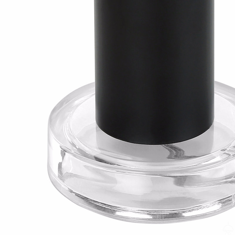 Lighting, lampe de table H 28 po, métal noir