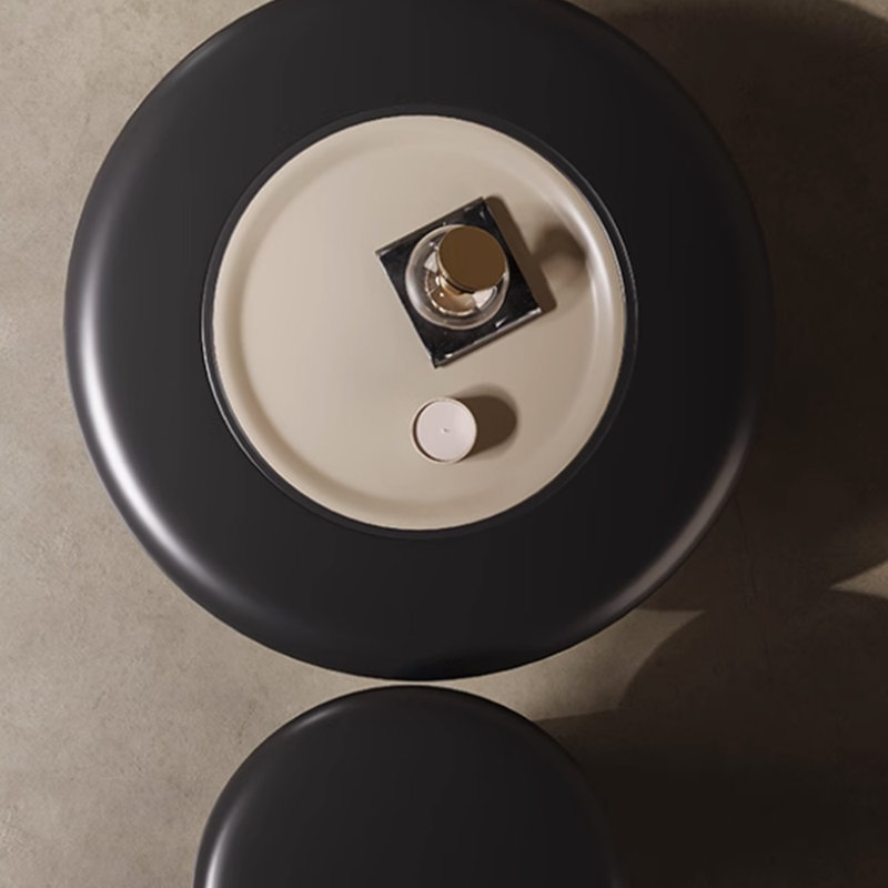Table basse simple au design créatif