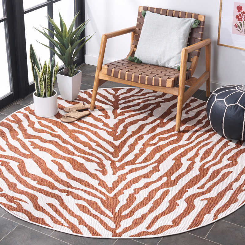 Gurgen Performance Machine Washable Animal Indoor/Outdoor Area Rug, Round 6'7"