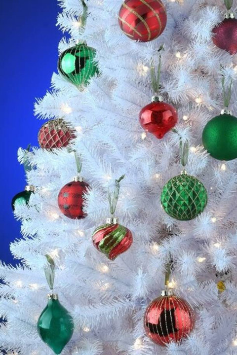 Ornaments & Tree Décor