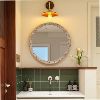 Miroir mural rétro vintage avec cadre en bois vieilli et rivets