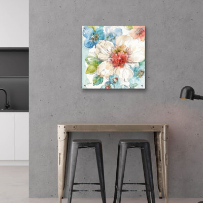 «Summer Bloom III» par Lisa Audit, art mural en verre acrylique, 24 po x 24 po