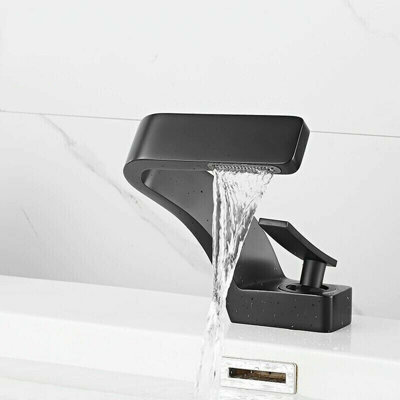 Single-handle Bathroom Faucet
