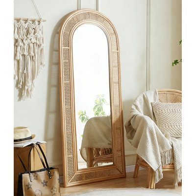 Miroir pleine longueur rétro incurvé en rotin tissé