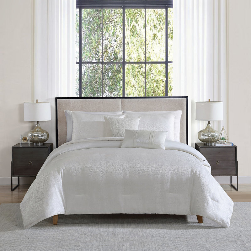 Tahari Home Sterling 5-Piece Abstract Jacquard Comforeter Set, Bright White, King Comforter + 2 King Shams + 2 Throw Pillows