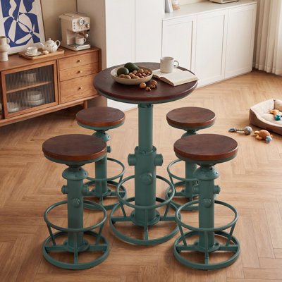 Ensemble de table de bar réglable en hauteur à 5 pièces, table de bar ronde industrielle avec 4 tabourets pivotants, plateau en bois massif et base en métal hydrofuge avec repose-pieds, pour bar à domicile, cuisine, café, vert