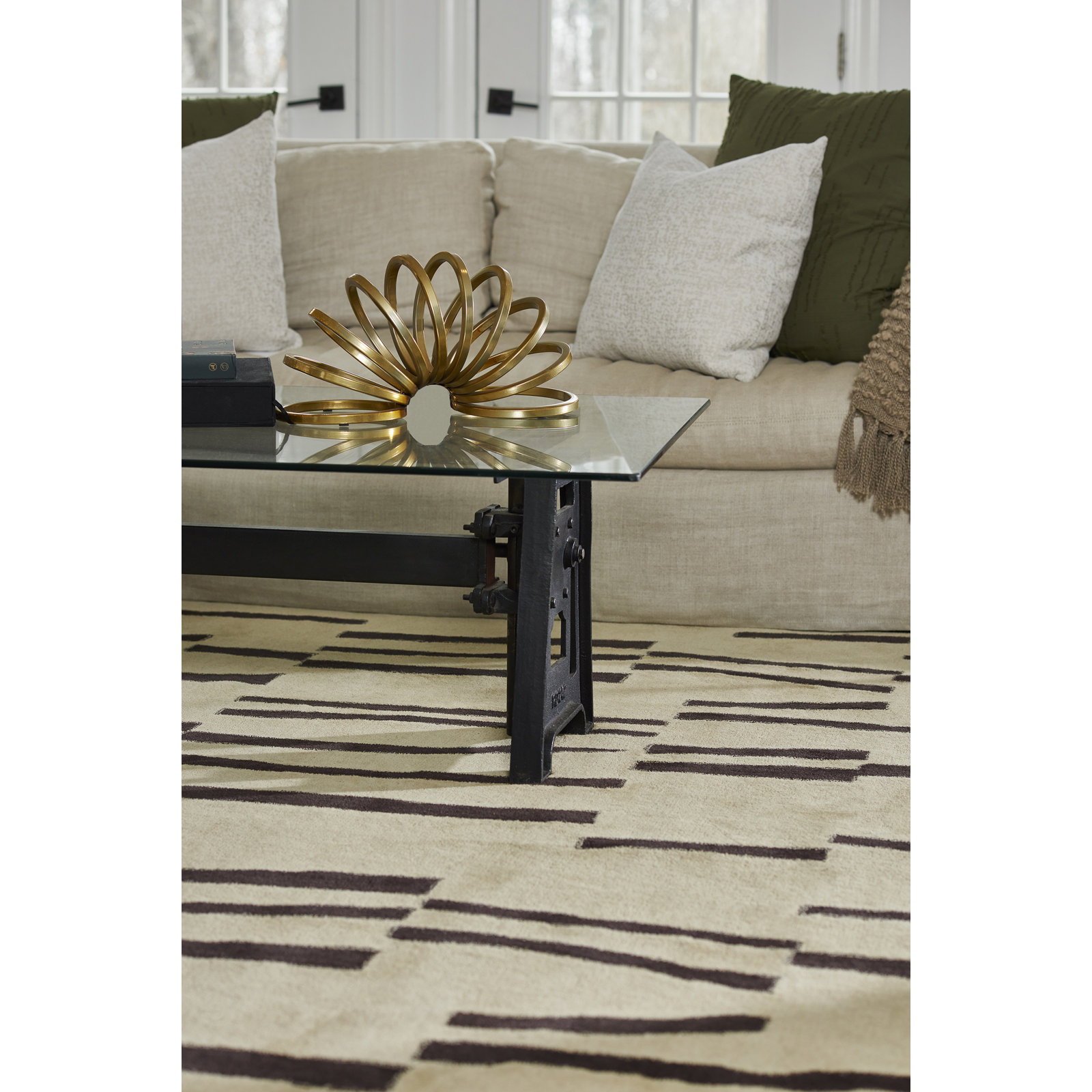 Austin Ivory Brown Hand-Tufted Wool Rug, Rectangle 3'6" x 5'6"