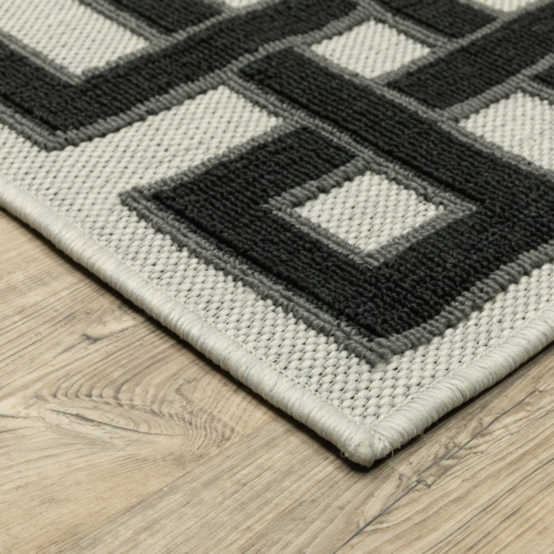 Kellyville Geometric Indoor / Outdoor Rug, Rectangle 3'3" x 5'