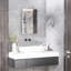 Armoire à pharmacie encastrée avec miroir, armoire de salle de bain à fixation murale avec porte simple et tablettes de rangement, blanc