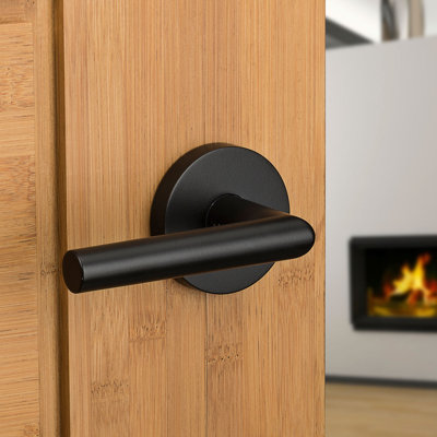 Milan Passage Door Lever with Round Rosette