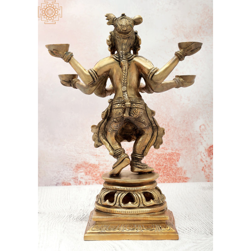 Statue Deepalakshmi