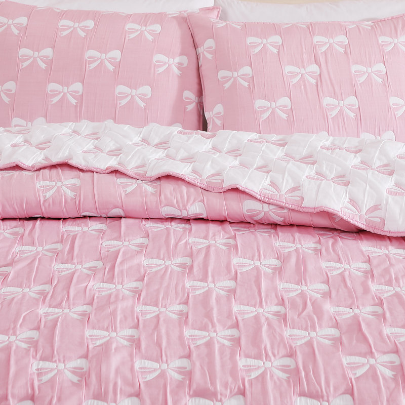 Ballet Bows Pink All-Season Soft Woven Matelasse Jacquard Reversible Cotton Blend Quilt Set, Twin Quilt + 1 Sham