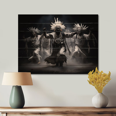 Art amérindien, danse des esprits sur bois