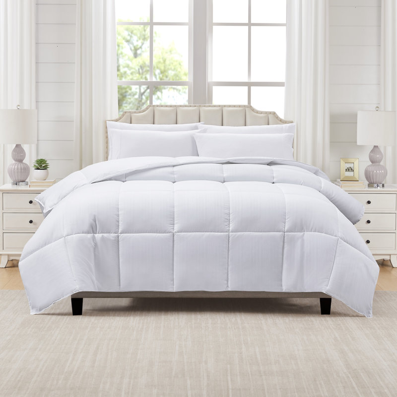 Modern Threads Down Alternative Microfiber Quilted Reversible Comforter & Duvet Insert, King Comforter
