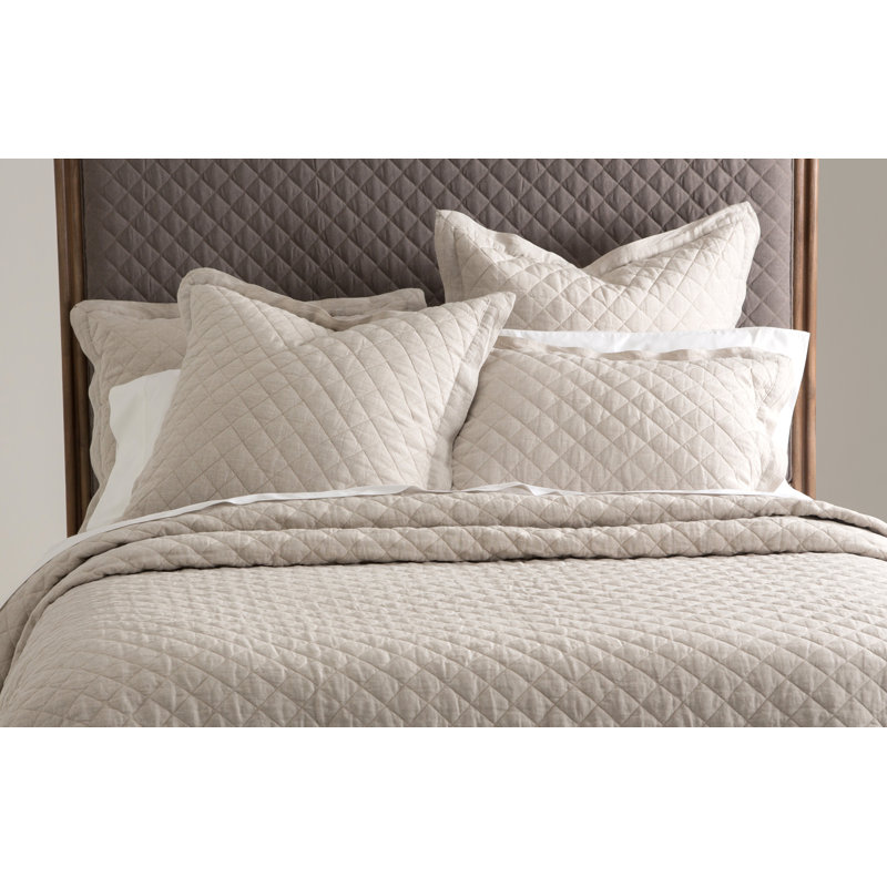 Oslo Linen Quilt Set, Gray, King Quilt + 5 Shams
