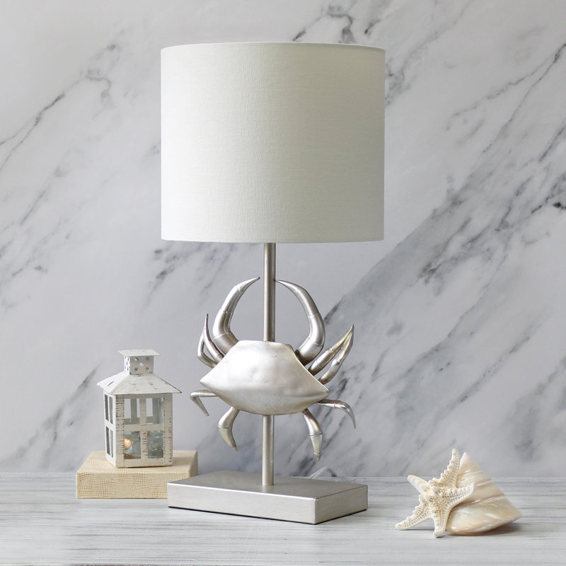 Lampe de table de chevet en polyrésine haute de 18,25 po Shoreside, Argent argent, Blanc