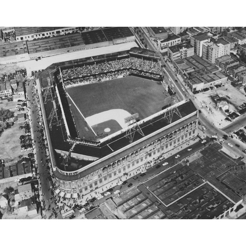 Ebbets Field, H 19 po x l 24 po